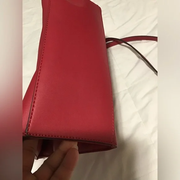 Guess Cherry Red Top Handle Satchel Bag - Picture 6 of 10